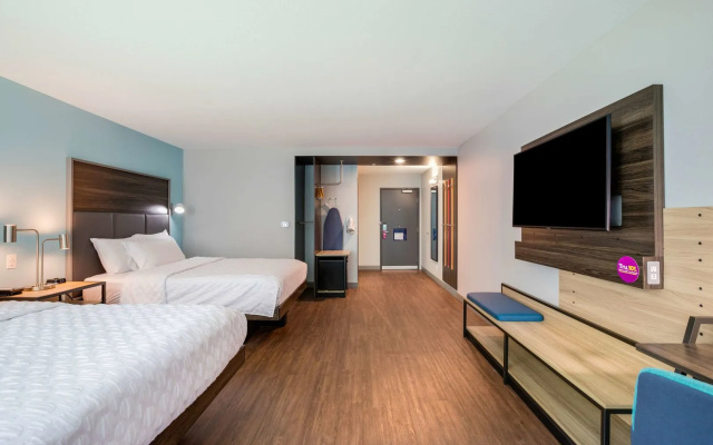 Tru by Hilton Saint Joseph