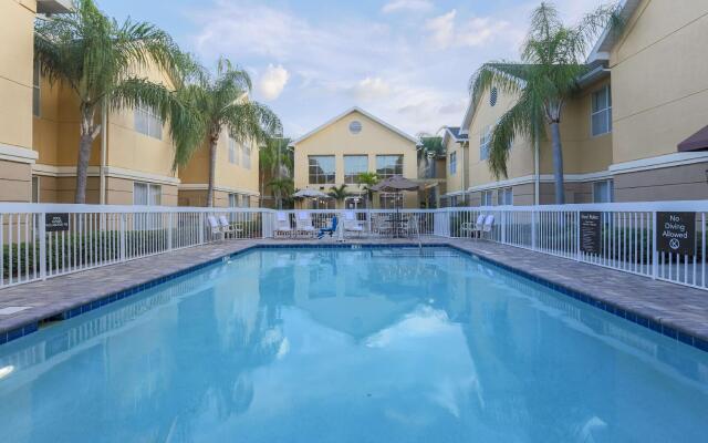 Homewood Suites by Hilton St. Petersburg Clearwater