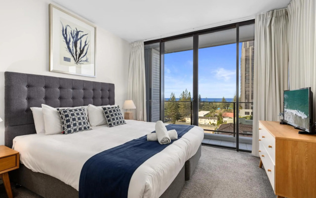 Ultra Broadbeach