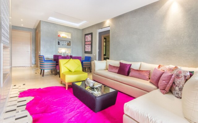 Family Only Golf City Flat