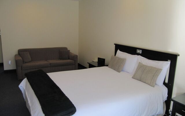 Palm City Motor Inn