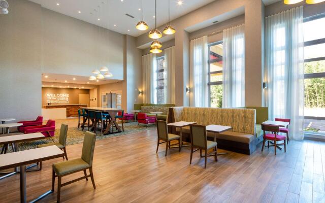 Hampton Inn & Suites by Hilton Edmonton St. Albert