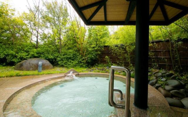 Yashima Nada Onsen Tresta Shirayama