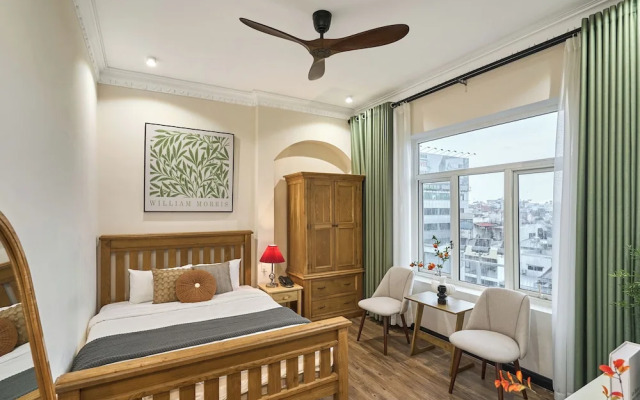 The Passion Lux Airport Hotel Apartment