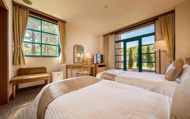 Ooedo Onsen Monogatari Premium Saikaibashi