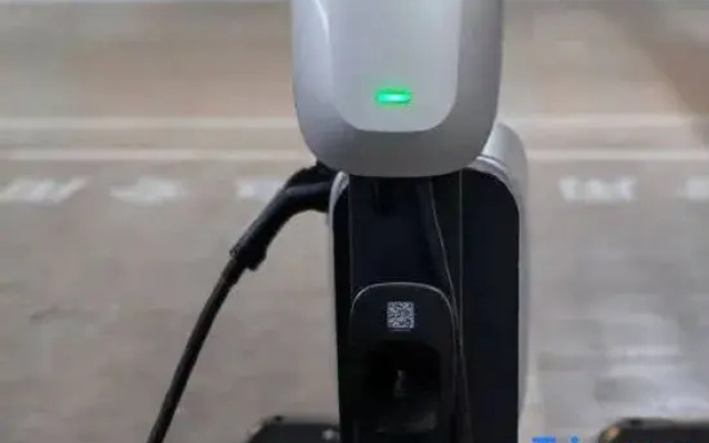 The Tianjin Eye JIANGUO PALACE Hotel