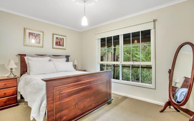 Fernglen Forest Retreat of Mount Dandenong (Self Contained Bed And Breakfast Cottages)