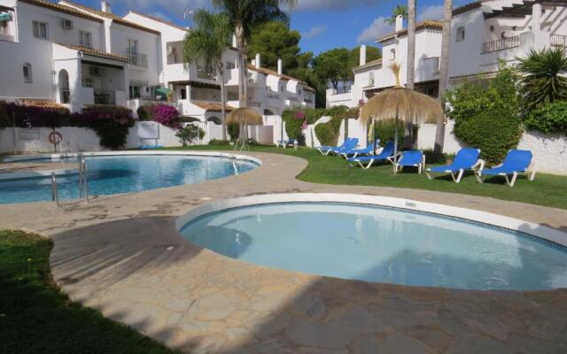 Benavista Estepona - 2 Bed Town House with Pool