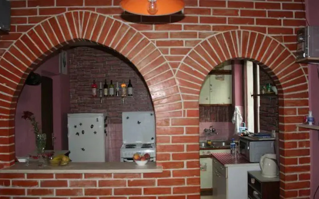 City Beach Hostel