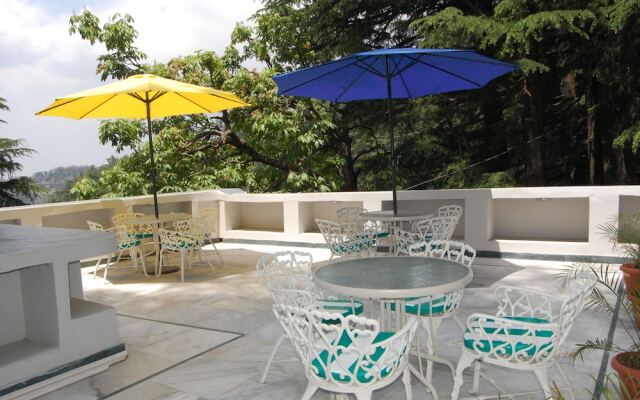 OYO 1636 Hotel Rahat Regency