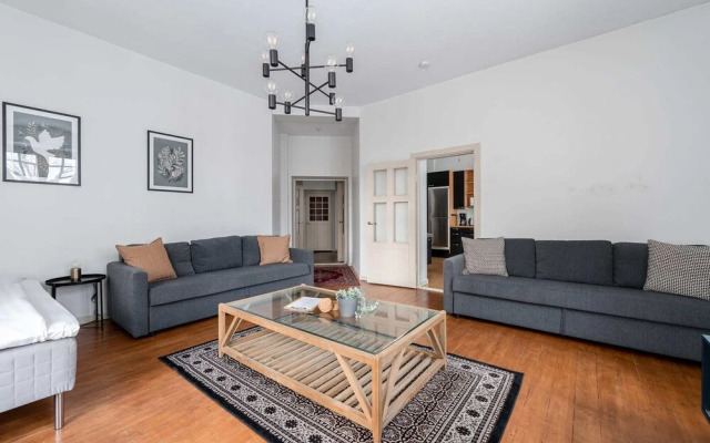 2ndhomes Iso Aleksi Apartment