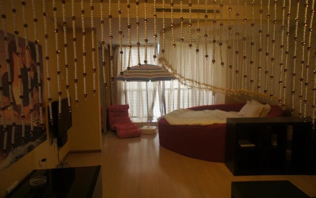 Rongyu Apartment Hotel (Nanjing Shanxi Road Zhonghuan Guoji)
