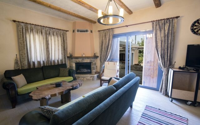 Chaihoutes stone villa into Olive farm in Zia