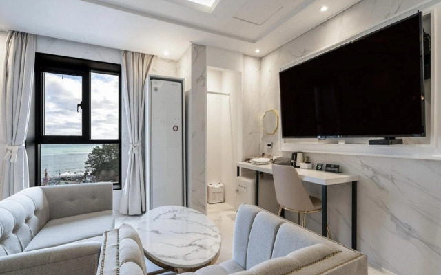 Ava Hotel Songjeong