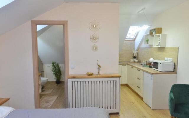 Magic Five - Cazare Reghin ***