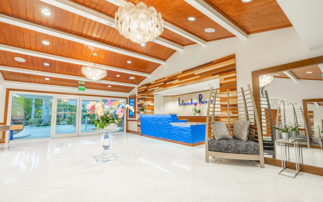 Islander Resort