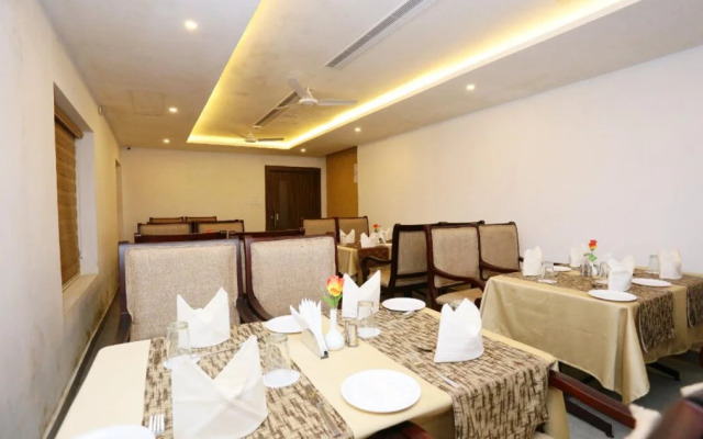 Rachana Hotels By OYO Rooms