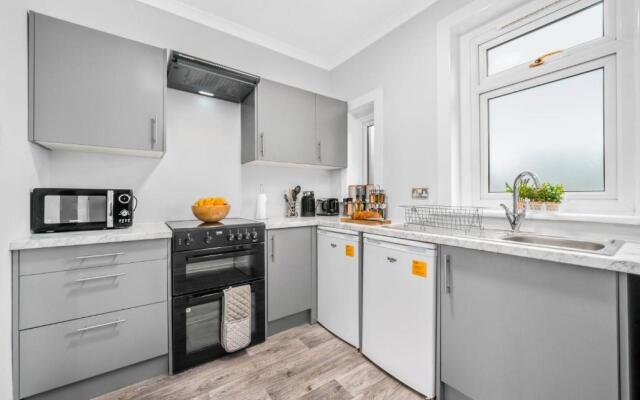 McCulloch Apartment