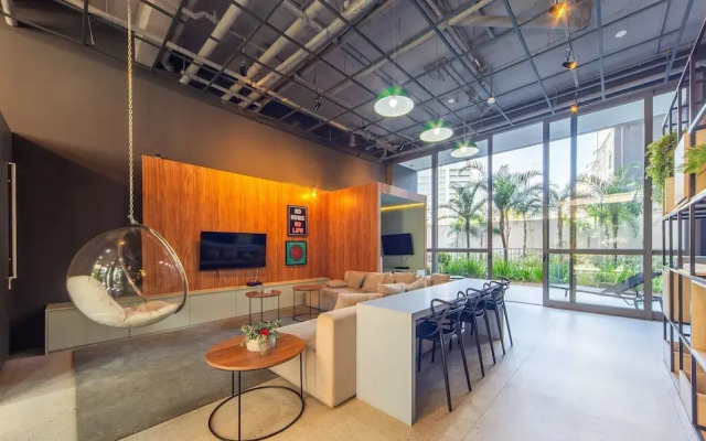 Beautiful Studio 290m From the Metro Hox1010