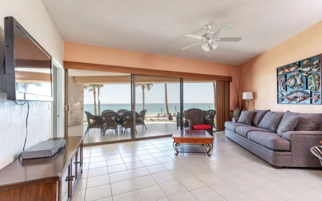 Sonoran Sea 3BR SSE 901 by Casago