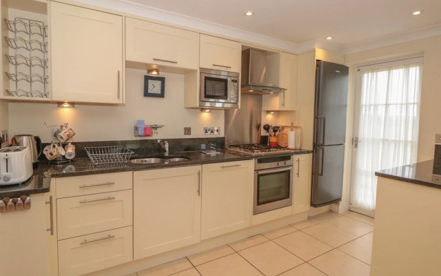 4 Thurlestone Beach House