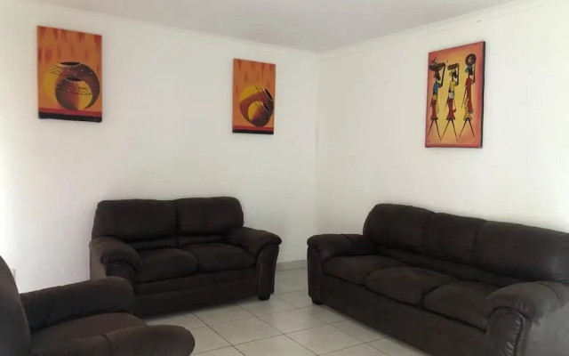Sunflower Guesthouse Noordwyk - Midrand