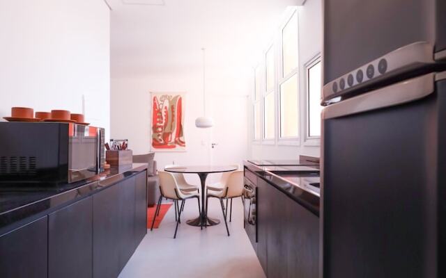 Tabas by Blueground Arinda