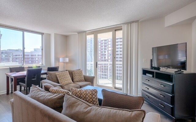 National at Ballston Place