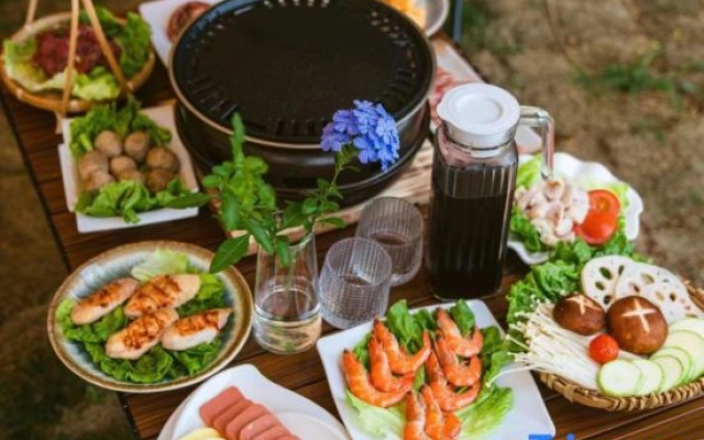 Sanchunli • Wenfeng Panoramic Boutique Inn – Meal – Qianxinan