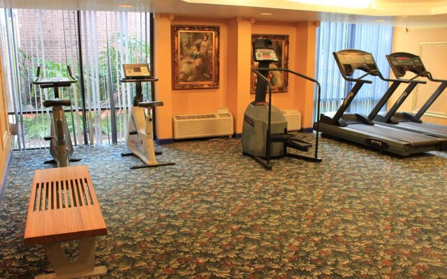 I-Drive Grand Resort & Suites