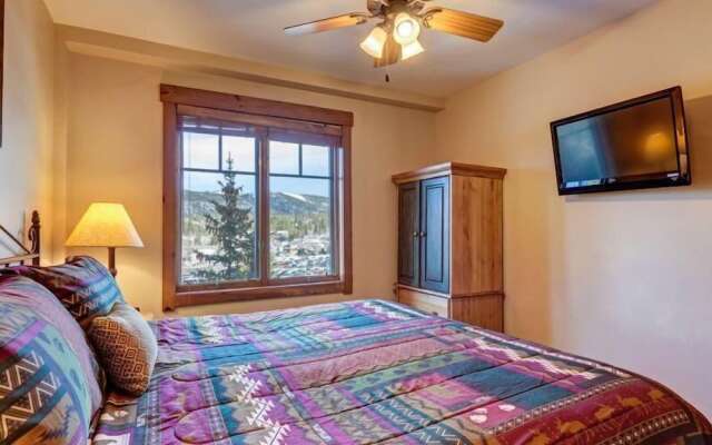 Luxury 3 Bedroom Mountain Vacation Rental in Breckenridge Just Two Blocks From Downtown