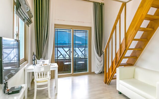 Geoje Beach Maru Pension