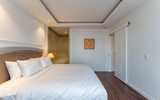 Golden Star Hotel & Apartment