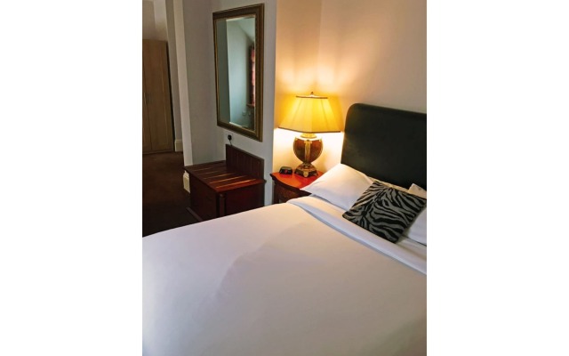 The White Horse Hotel