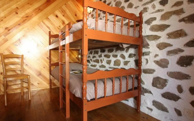 Gîte Saint-Julien-Chapteuil, 3 pièces, 4 personnes - FR-1-582-109