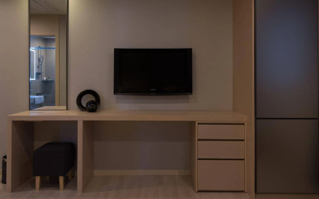 New Donghae Hotel