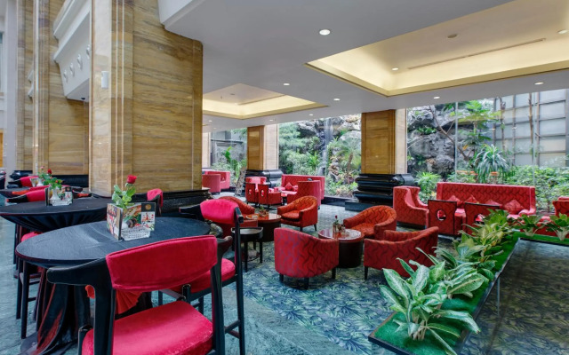 NagaWorld Hotel & Entertainment Complex