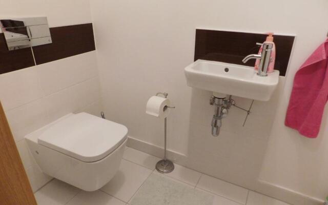 Panorama City - Center near EUROVEA