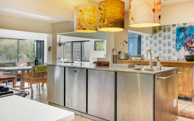 Table Mountain Retreat