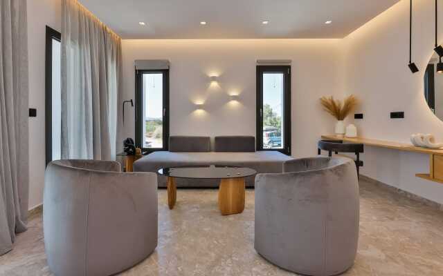 Monogram Travel Naxos