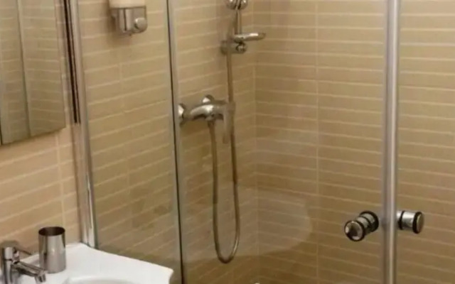 Mira Apartman