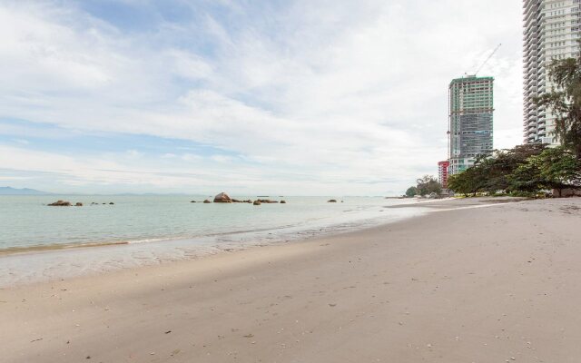 Mercure Penang Beach