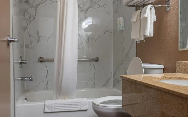 Quality Inn Noblesville - Indianapolis