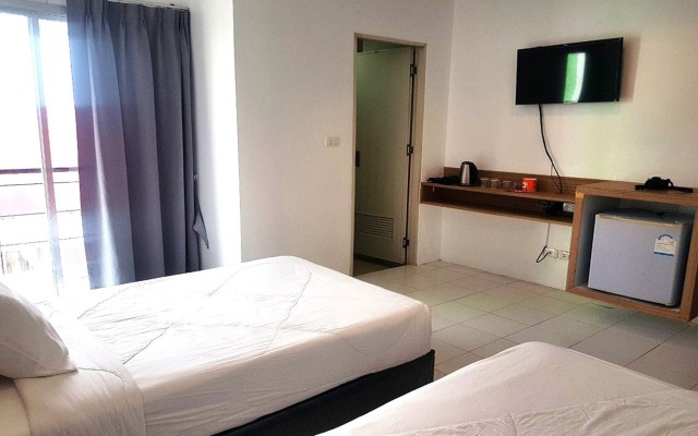 Patong Bay Inn