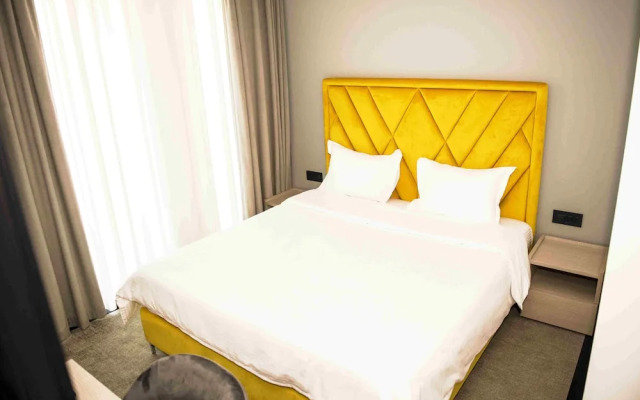CM111Apparthotel