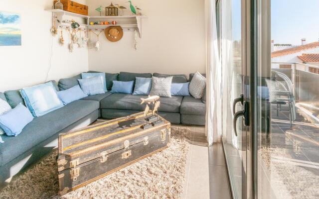 Spacious Apartment in Bon Relax with Swimming Pool