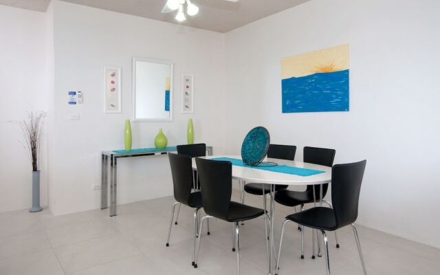 Kiah, Unit 8/53 Victoria Parade