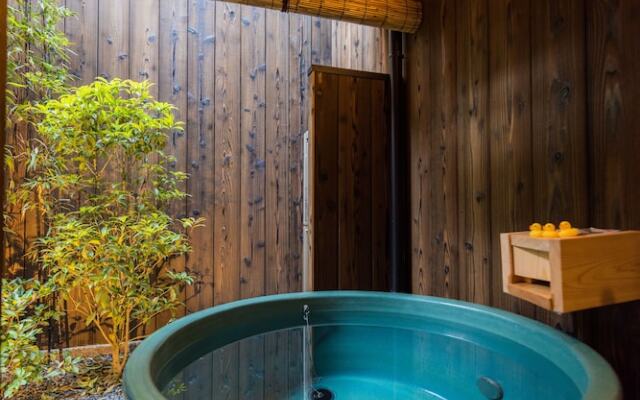 Guesthouse-Hana・ Bamboo House