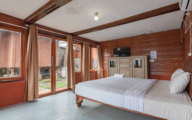 Kanaka Residence