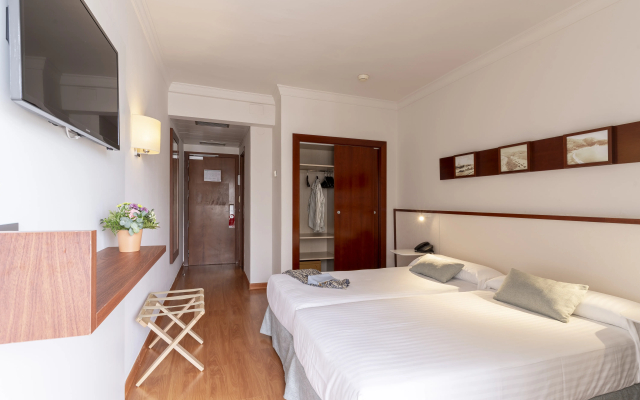 Prestige Victoria Hotel